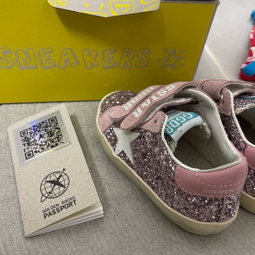 Golden Goose - Picture 4 of 4